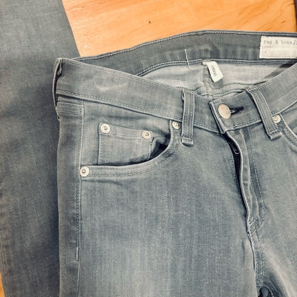 Rag and Bone Gray or Buxton Denim Jeans Size 25 Skinny - Picture 10 of 10